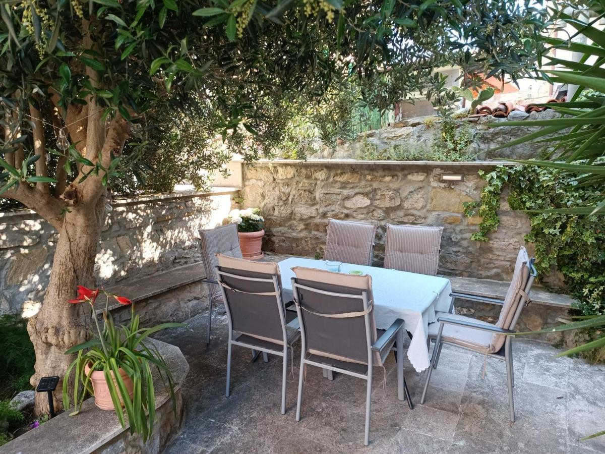 Diocletian Garden Centar Lägenhet Split Exteriör bild